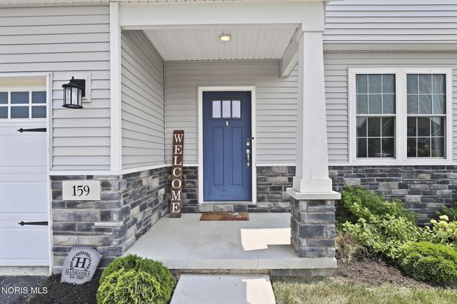 159 Valley Hall Drive, Perrysburg, OH 43551