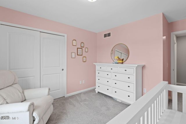 159 Valley Hall Drive, Perrysburg, OH 43551