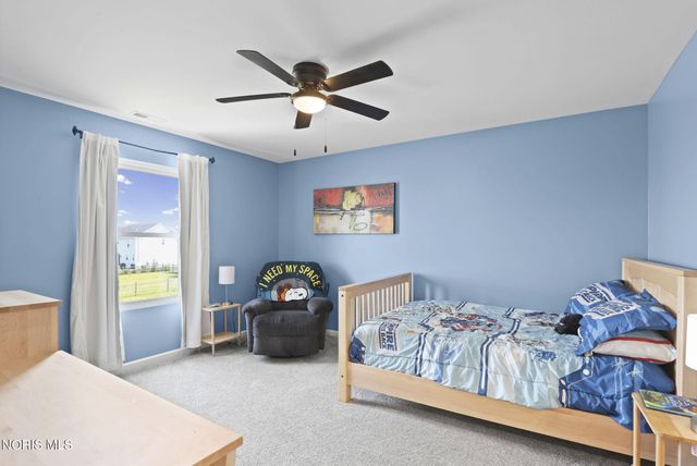 159 Valley Hall Drive, Perrysburg, OH 43551