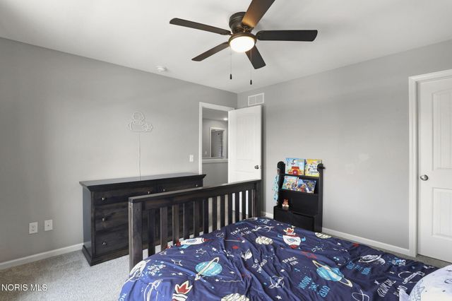 159 Valley Hall Drive, Perrysburg, OH 43551