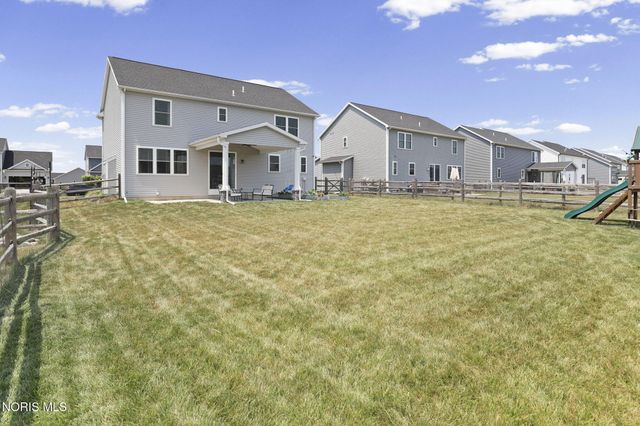 159 Valley Hall Drive, Perrysburg, OH 43551