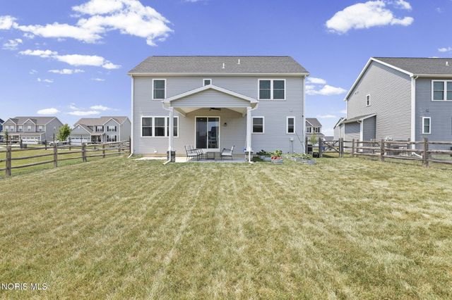 159 Valley Hall Drive, Perrysburg, OH 43551