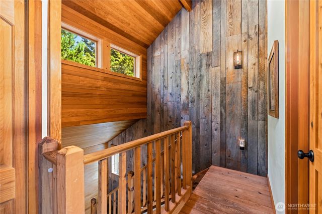 17902 Cove Lane, Mount Vernon, WA 98274
