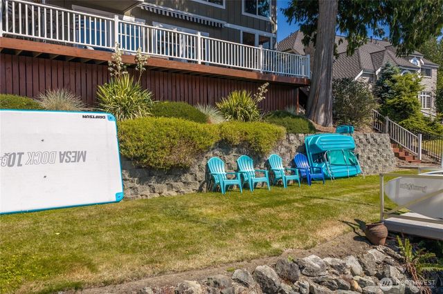 17902 Cove Lane, Mount Vernon, WA 98274