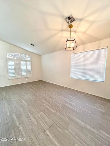 3552 S COSMOS Drive, Chandler, AZ 85248