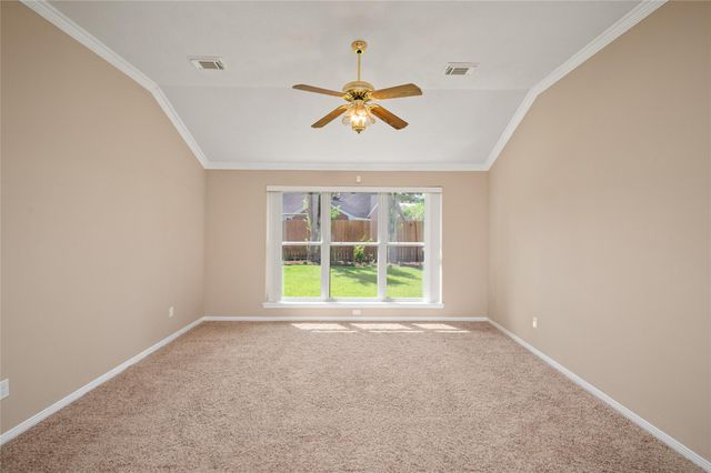 16014 Surrey Woods Drive, Friendswood, TX 77546