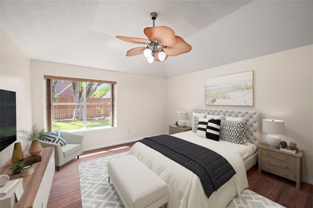 16014 Surrey Woods Drive, Friendswood, TX 77546