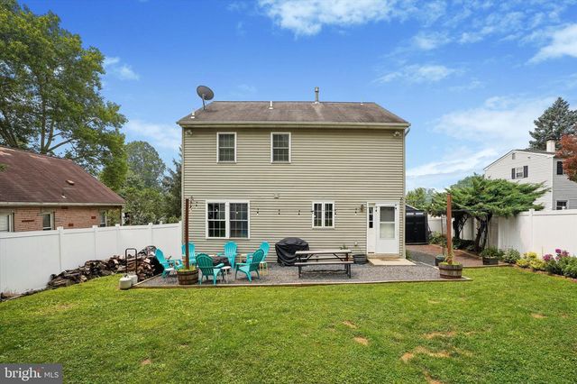 2707 OLD WELSH RD, Willow Grove, PA 19090