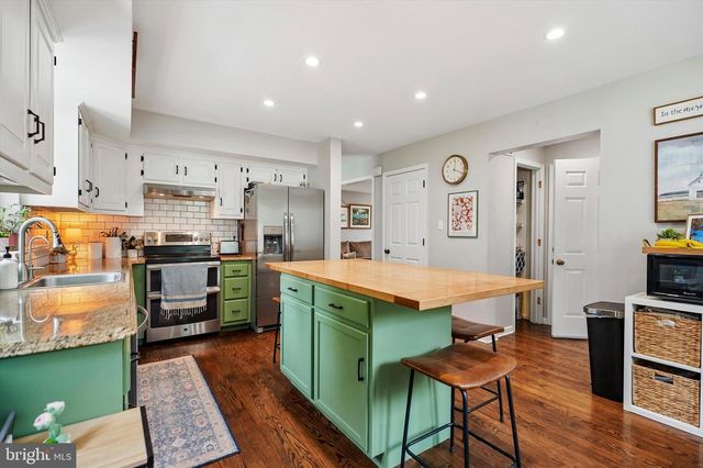 2707 OLD WELSH RD, Willow Grove, PA 19090