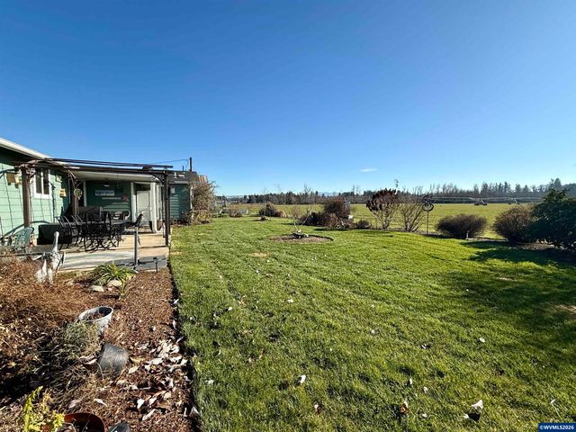 39340 Shelburn Dr, Scio, OR 97374