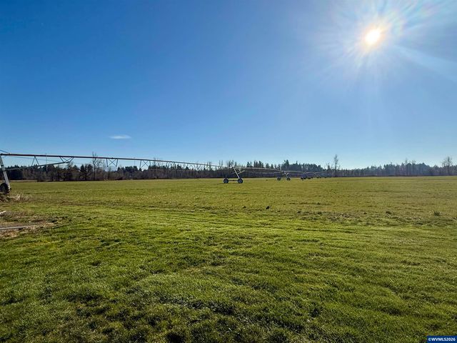 39340 Shelburn Dr, Scio, OR 97374