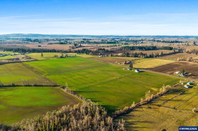 39340 Shelburn Dr, Scio, OR 97374