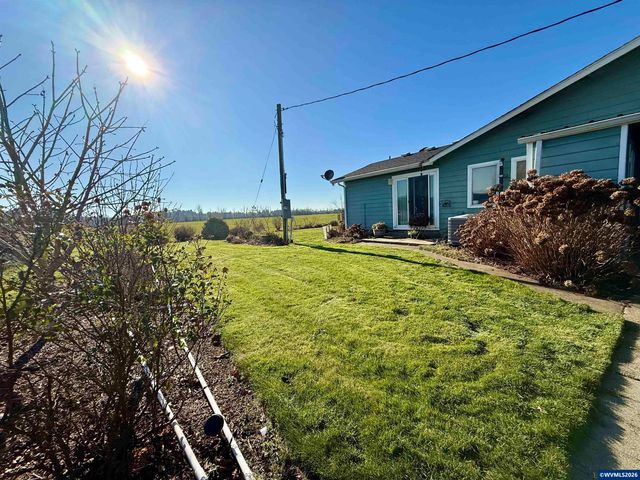 39340 Shelburn Dr, Scio, OR 97374
