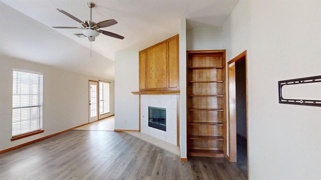 1004 SW 23rd Street, Moore, OK 73170