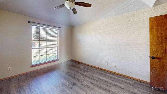 1004 SW 23rd Street, Moore, OK 73170