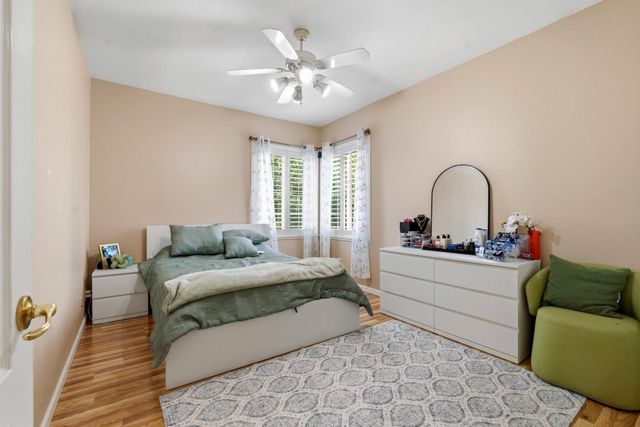 2542 tennis ln, Tracy, CA 95377