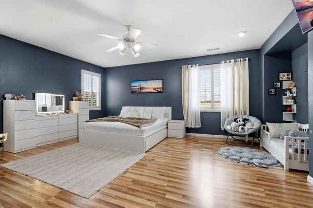 2542 tennis ln, Tracy, CA 95377