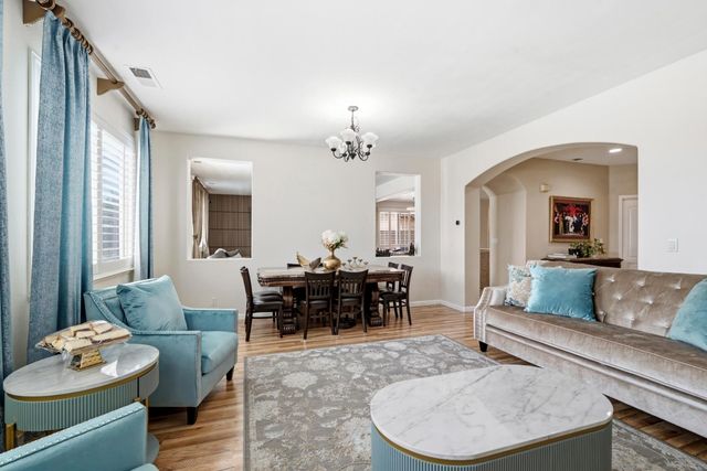 2542 tennis ln, Tracy, CA 95377