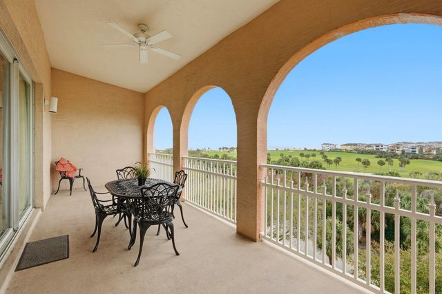 5 OCEAN CREST DRIVE 1443, Palm Coast, FL 32137