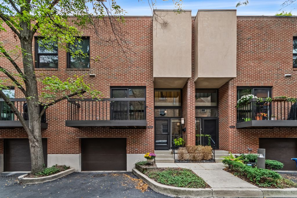 1624 Central Street C, Evanston, IL 60201 — exterior