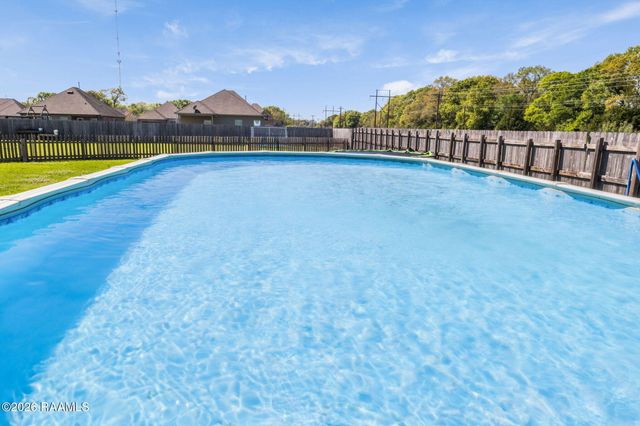 119 Natchitoches Drive, Lafayette, LA 70506