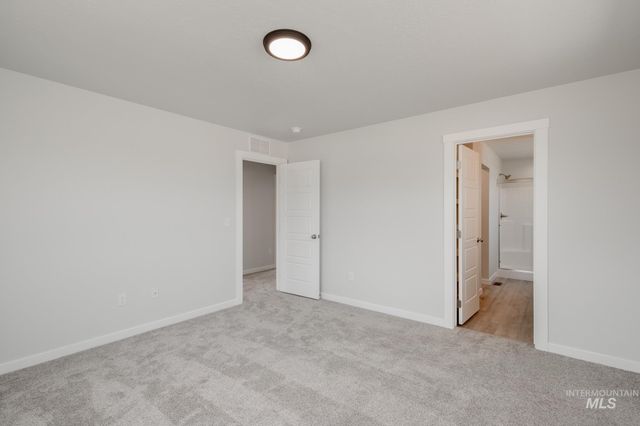 10574 W Teratai St, Star, ID 83669