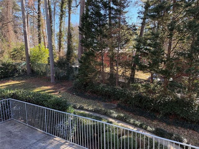 1417 Keys Crossing NE Drive 1417, Brookhaven, GA 30319