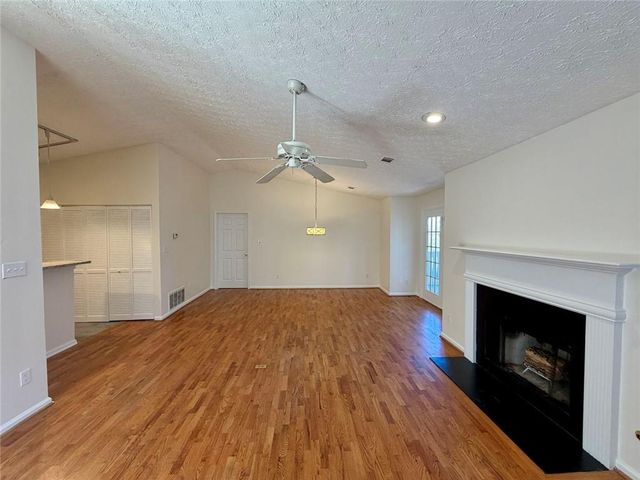 1417 Keys Crossing NE Drive 1417, Brookhaven, GA 30319