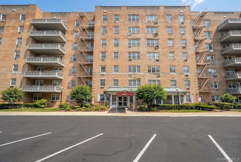 84-29 153rd Avenue 2E, Howard Beach, NY 11414