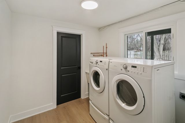 212 S River Road, Naperville, IL 60540