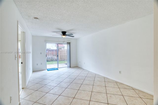 10829 NW 3rd Ct B12L, Pembroke Pines, FL 33026
