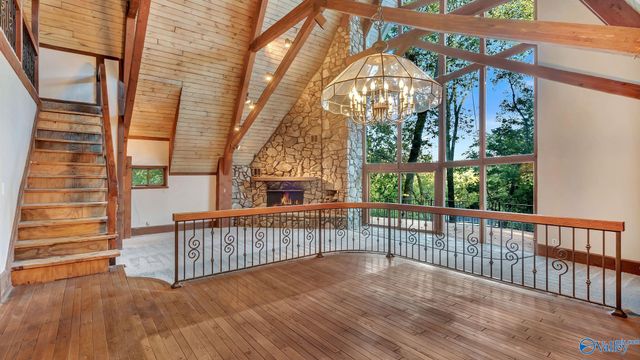 2707 Churchill Drive SE, Huntsville, AL 35801