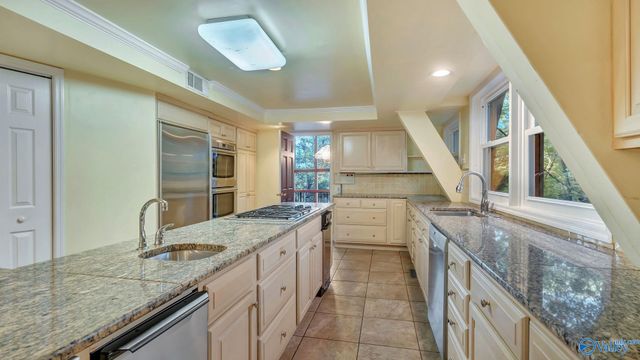 2707 Churchill Drive SE, Huntsville, AL 35801