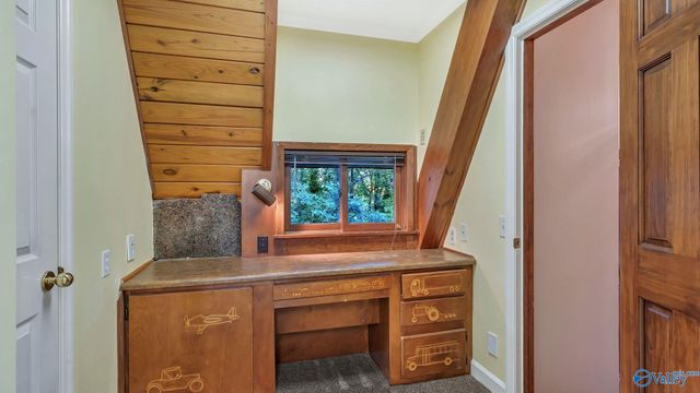 2707 Churchill Drive SE, Huntsville, AL 35801