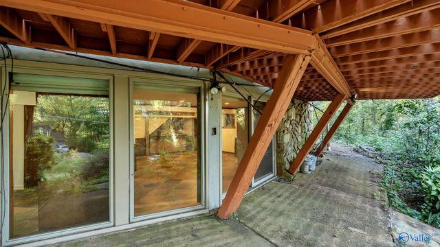 2707 Churchill Drive SE, Huntsville, AL 35801