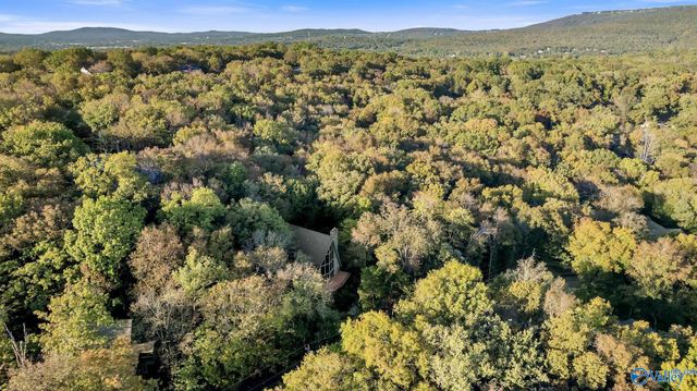 2707 Churchill Drive SE, Huntsville, AL 35801