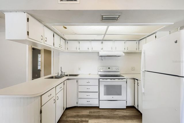4420 44TH STREET N, St Petersburg, FL 33714