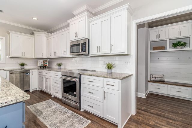 369 Dove Lake Drive, North Augusta, SC 29841