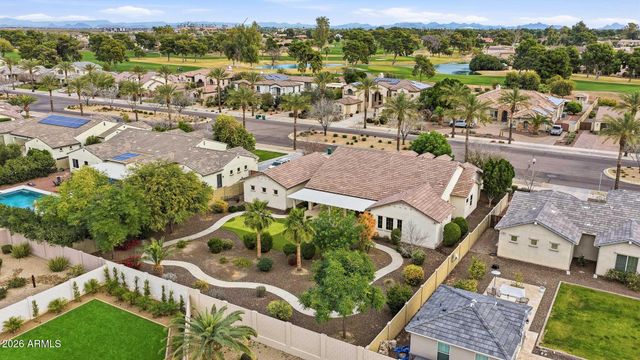 4598 N VILLAGE Parkway, Litchfield Park, AZ 85340
