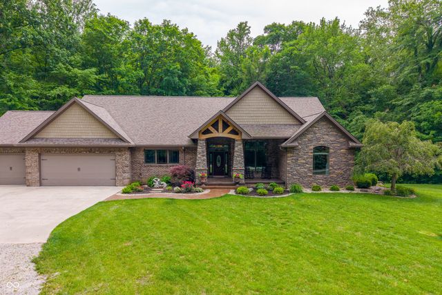 7777 E County Road 50 N, Seymour, IN 47274