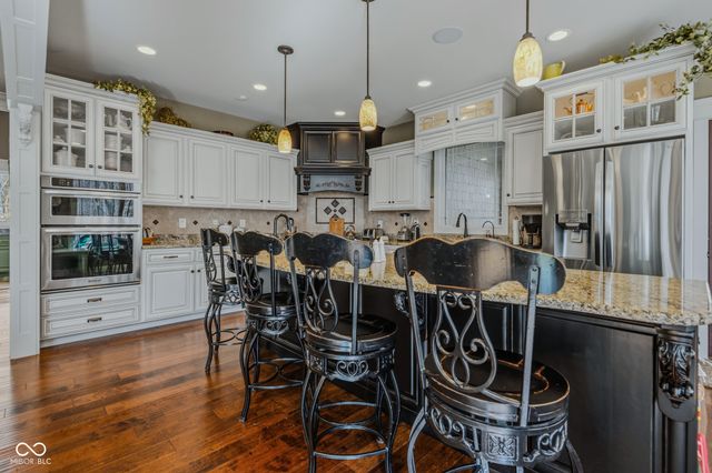7777 E County Road 50 N, Seymour, IN 47274