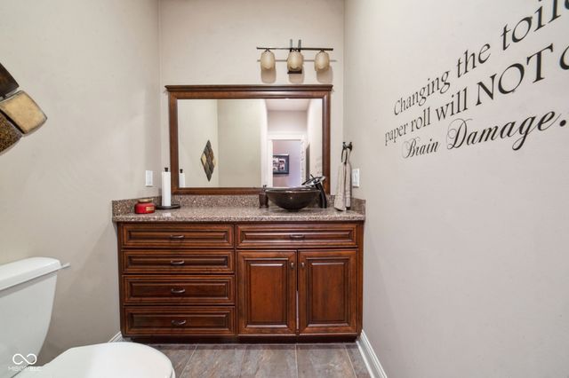 7777 E County Road 50 N, Seymour, IN 47274