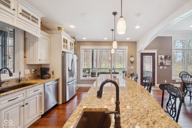 7777 E County Road 50 N, Seymour, IN 47274