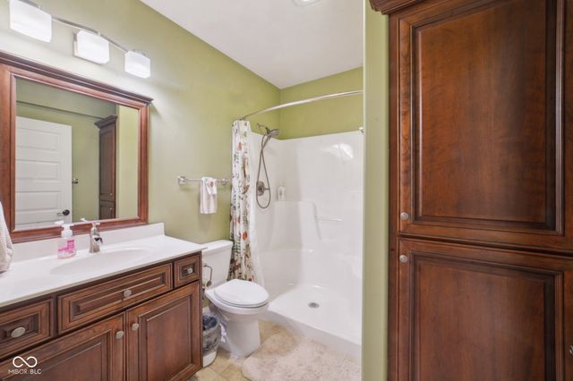 7777 E County Road 50 N, Seymour, IN 47274