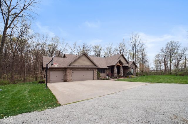 7777 E County Road 50 N, Seymour, IN 47274