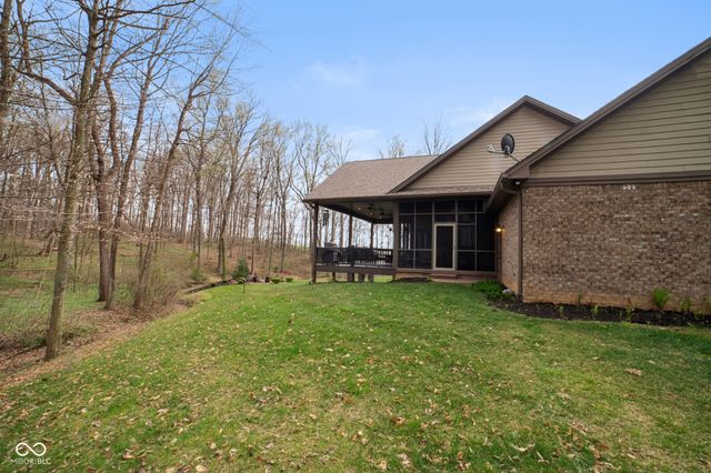 7777 E County Road 50 N, Seymour, IN 47274