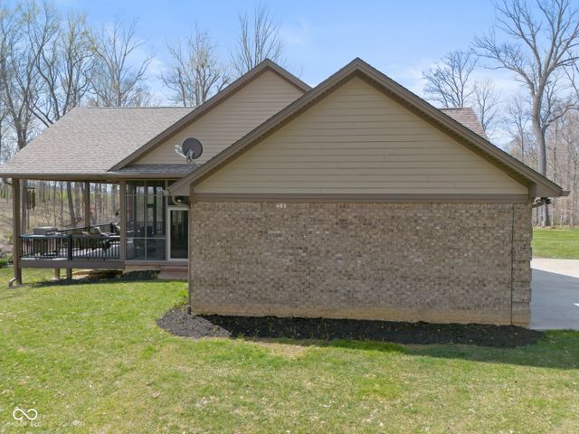 7777 E County Road 50 N, Seymour, IN 47274