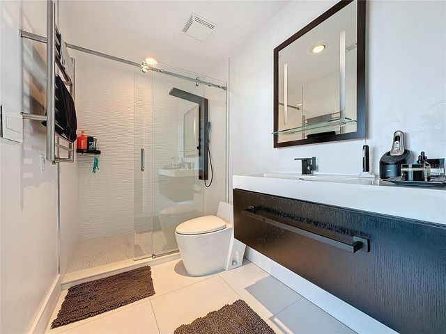 155 S COURT AVENUE 2111, Orlando, FL 32801