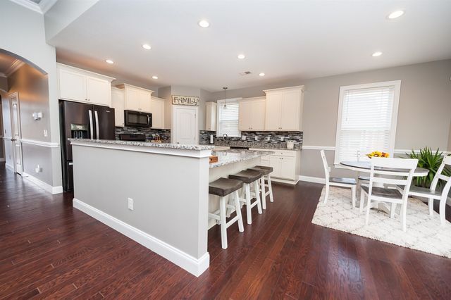 215 McCloud Court, Spartanburg, SC 29301