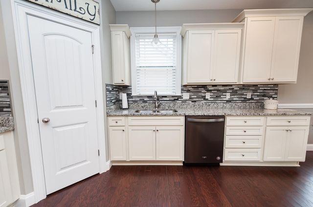 215 McCloud Court, Spartanburg, SC 29301